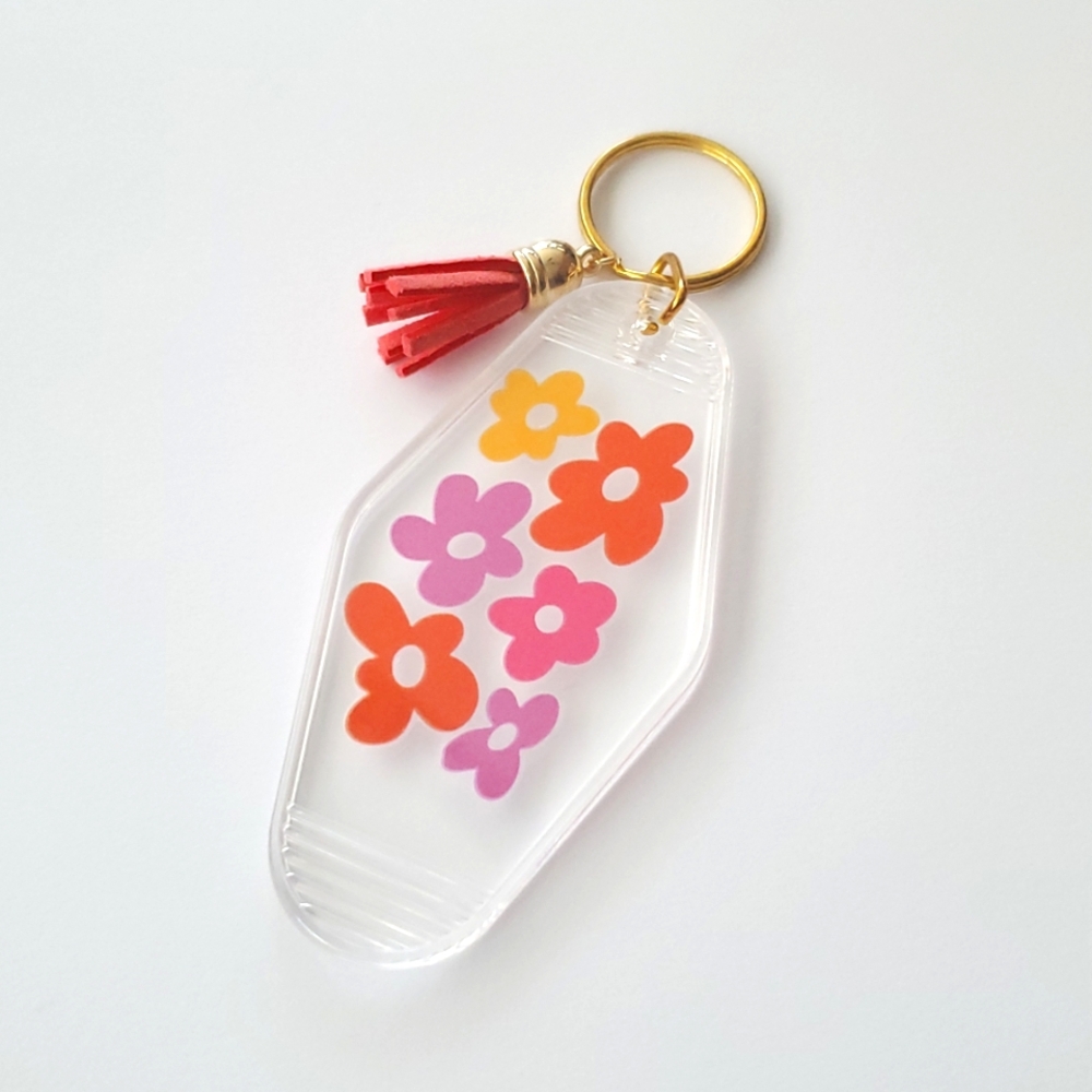 Handmade Floral Acrylic Retro-Style Hotel Keychain Bag Charm with Tassel